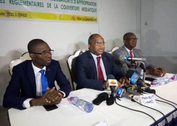 France/Pays de Loire : Erick MATCHAME honoré parmi les nouveaux cadres et hauts fonctionnaires de la Mayenne