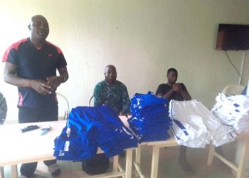 Foot féminin : l&rsquo;académie Amis du Monde Togo reçoit le soutien de la marque «FOMBO»